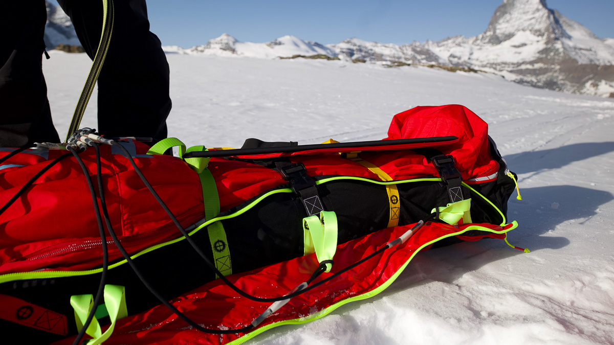 PAX Rettungssack RTS Air Detailansicht Gehänge vor Abflug ©Christian Pfammatter