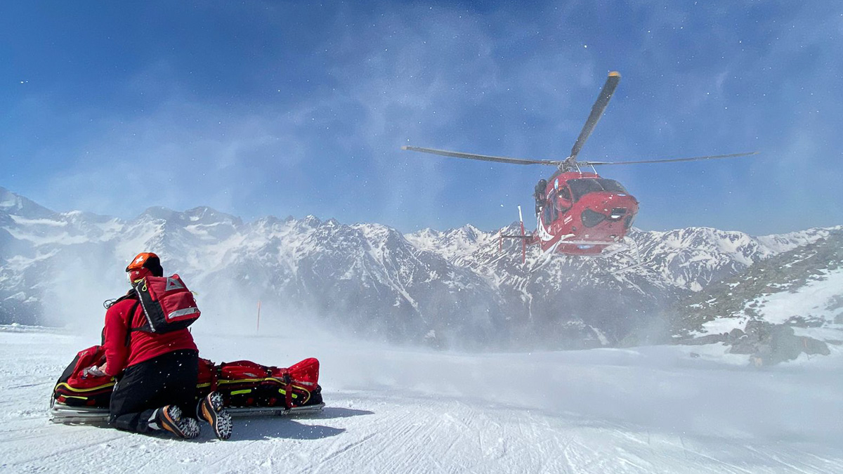 Anflug zum PAX Rettungssack RTS Air.